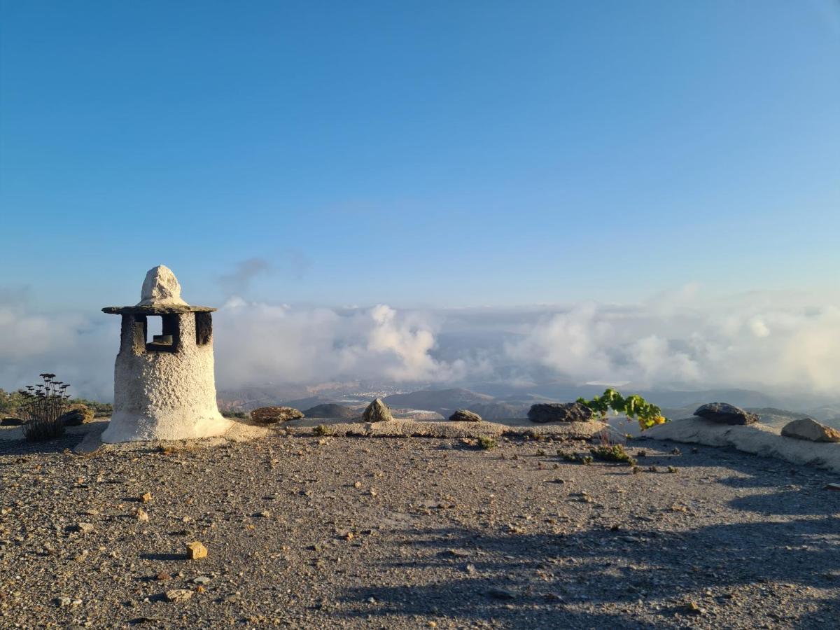 Las Chimeneas Mairena エクステリア 写真